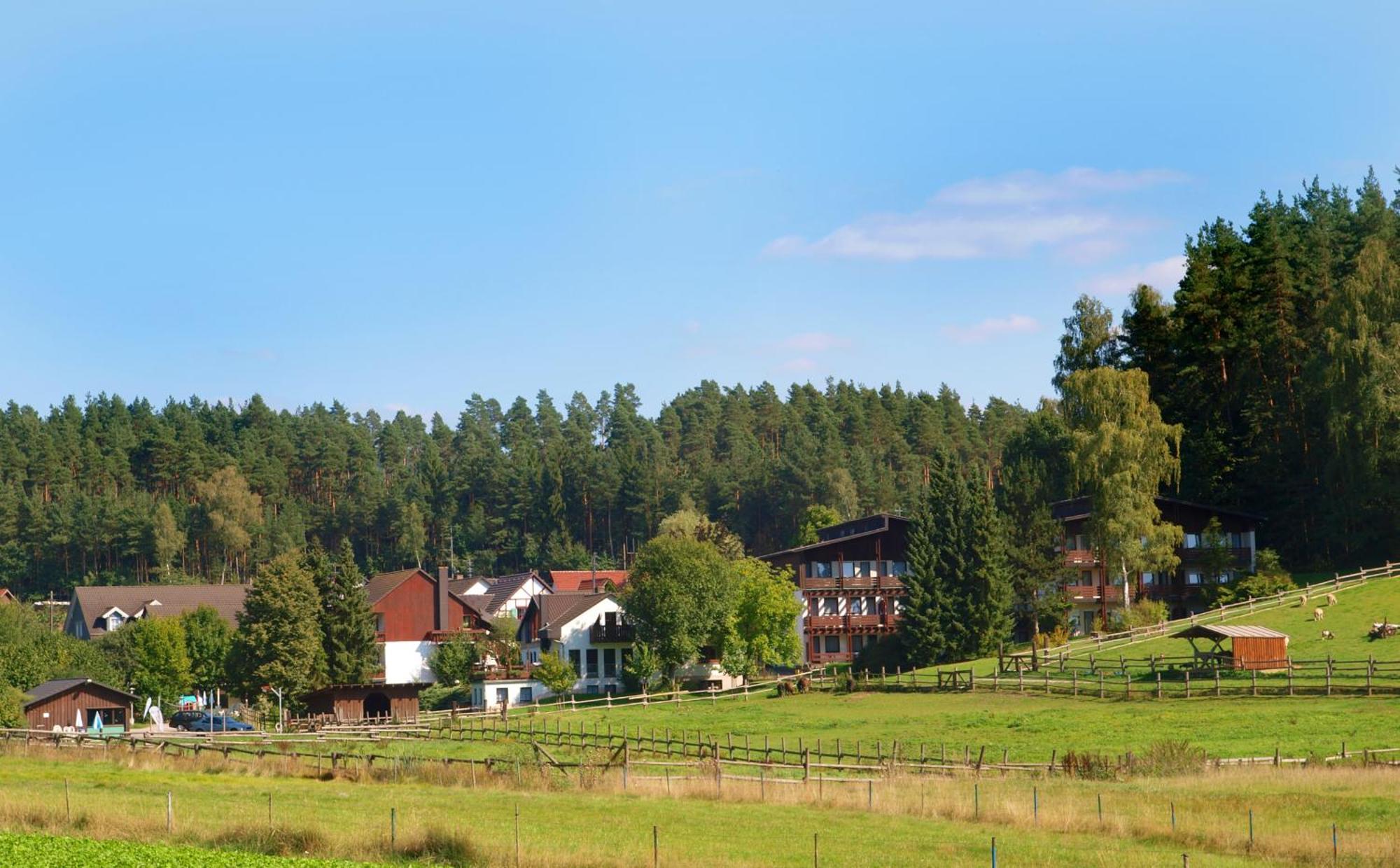 Waldhotel Baechlein Mitwitz Экстерьер фото